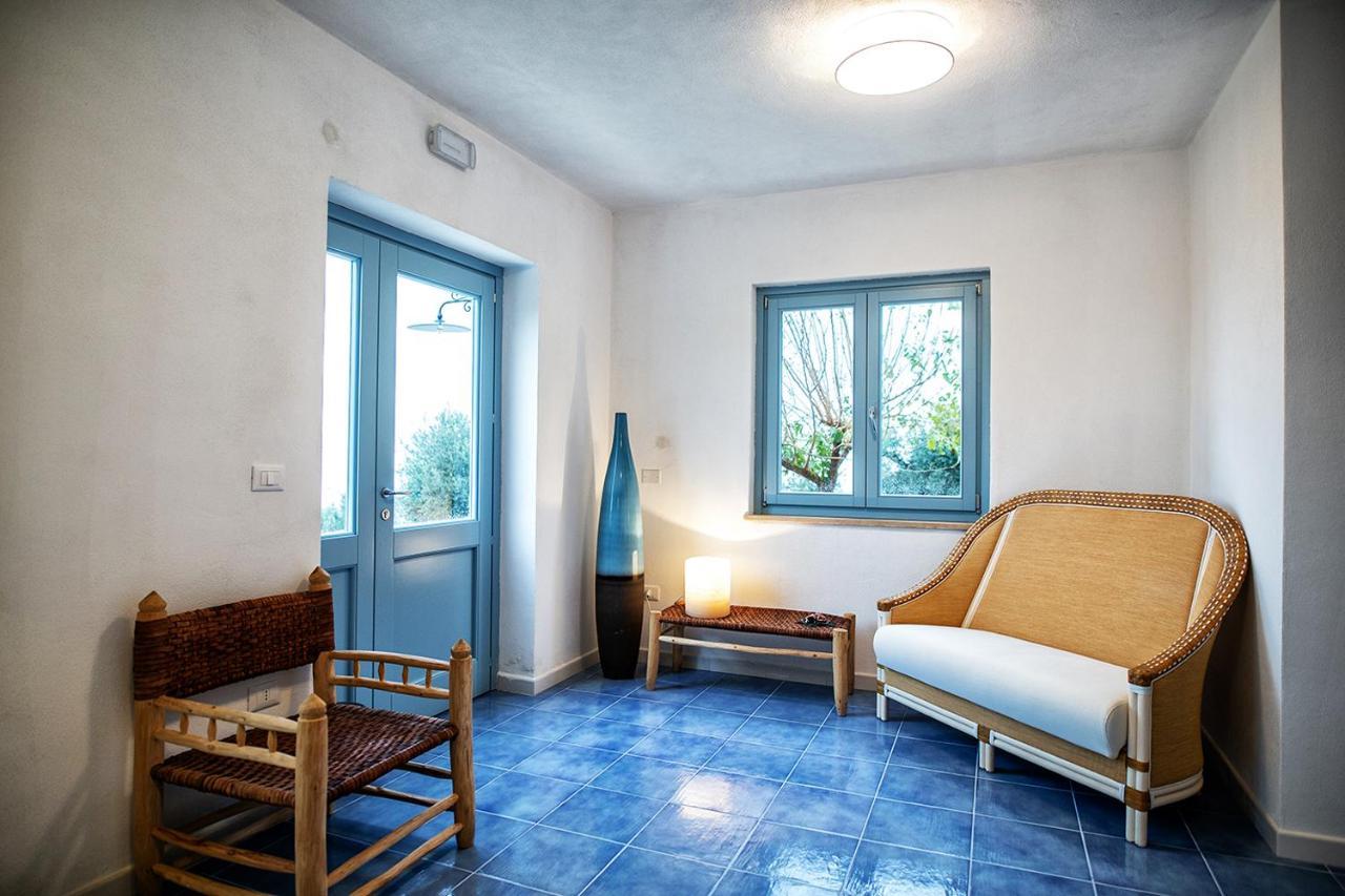 Borgo Rosso Di Sera - Resort Country Chic San Lucido Exterior photo