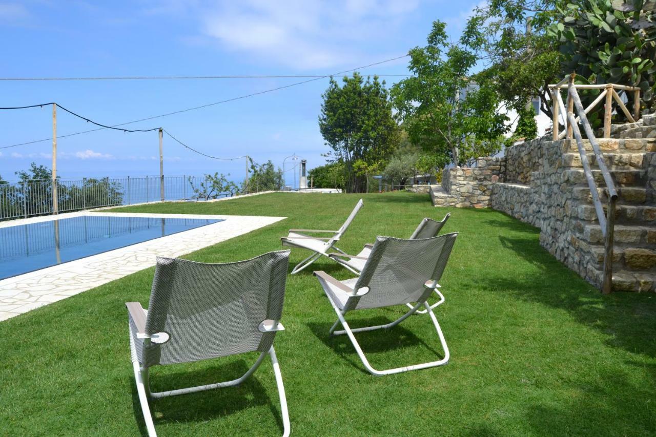 Borgo Rosso Di Sera - Resort Country Chic San Lucido Exterior photo