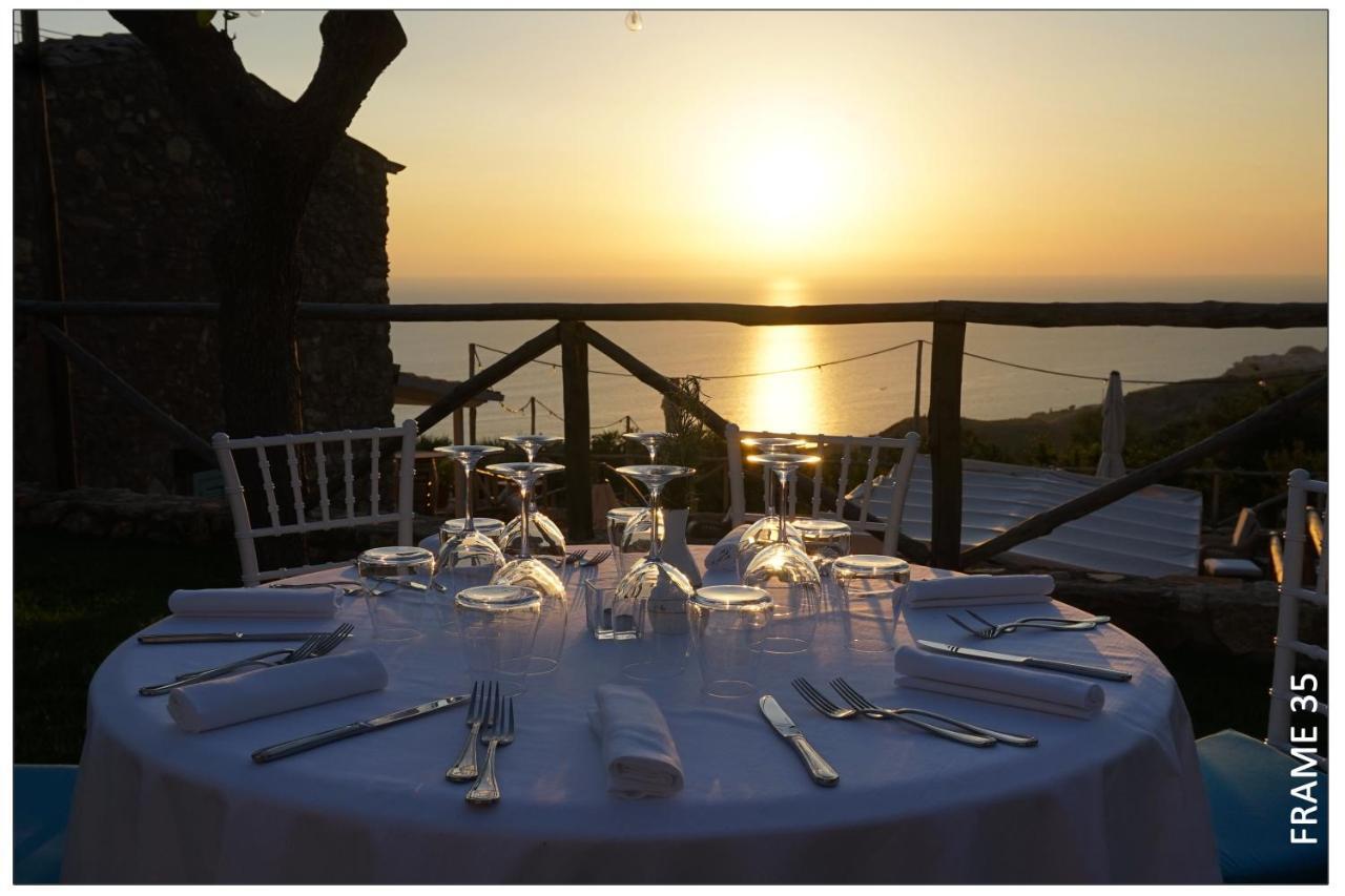 Borgo Rosso Di Sera - Resort Country Chic San Lucido Exterior photo
